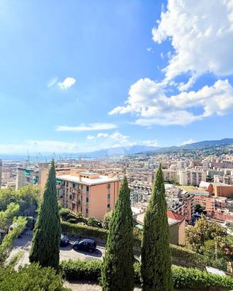 3 LOCALI A GENOVA