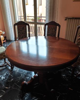 Tavolo tondo in legno allungabile + 4 sedie