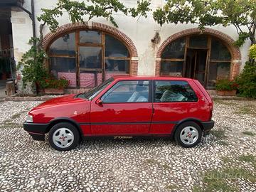 FIAT UNO TURBO IE anno 1990