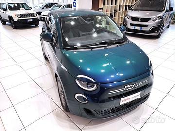 FIAT 500 Berlina Hybrid Pop
