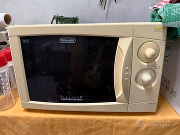 Microonde Delonghi