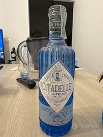 Bottiglie Gin Citadelle e Gunpowder Irish Gin