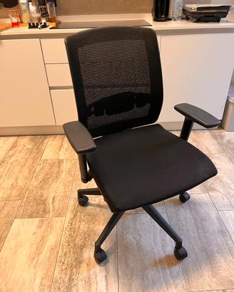 Sedia da ufficio ergonomica