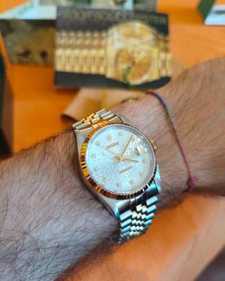 Rolex date Just 16233