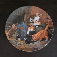 Piatto in ceramica da collezione