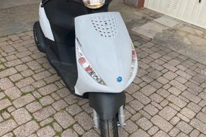 Piaggio Zip 50 4T (2022) - KM ZERO (solo 928 km)