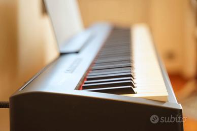 Roland Digital Piano FP-30 + KSC-70 - Leggere!