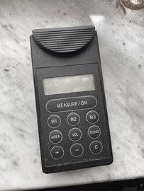Metro elettronico ultrasuoni in Cm e Fet “ Piedi “