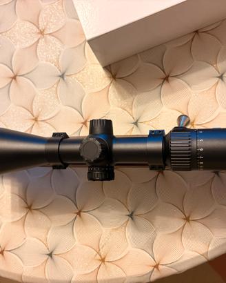 Ottica da puntamento zeiss