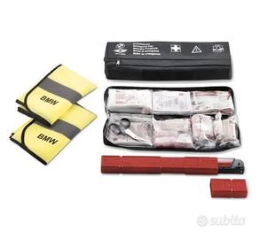 BMW Emergency Kit |Triangolo, Gilet, Kit First Aid
