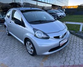 Toyota Aygo 1.0 12V VVT-i 3 porte SOUND