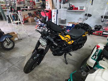 Royal Enfield Guerrilla 450 - 2025