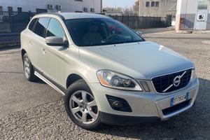 Volvo XC60 2.4 AWD Kinetic