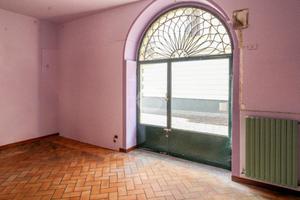 NEGOZIO A CASALPUSTERLENGO