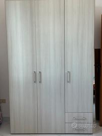 Armadio a 3 ante per camera da letto