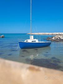 Barca a vela 5.10 mt, deriva mobile. 