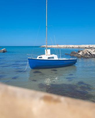 Barca a vela 5.10 mt, deriva mobile. 