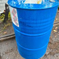 FUSTO IN FERRO 200 LITRI 