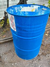 FUSTO IN FERRO 200 LITRI 