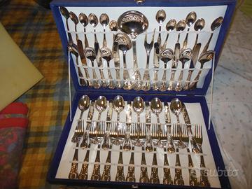 cucchiai,coltelli,forchette,vintage in silver 100%