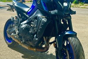 YAMAHA MT 09 2023 NUOVA DA CONCESSIONARIO!!