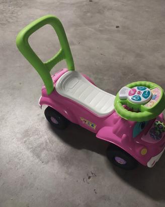 Macchinina cavalcabile VTech rosa con musica