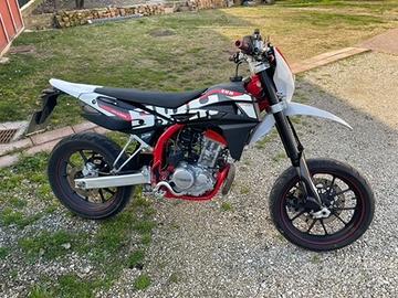 SWM sm 125 r