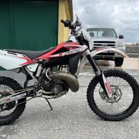 Husqvarna WR 250 Enduro - 2009
