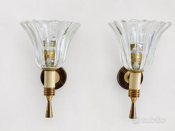 COPPIA DI APPLIQUES IN OTTONE E VETRO DI MURANO