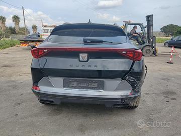 Cupra formentor km7 1.4 e-hybrid 204cv -ricambi