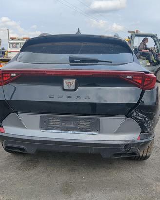 Cupra formentor km7 1.4 e-hybrid 204cv -ricambi