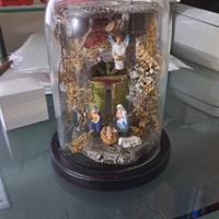 Presepe artigianale sotto campana