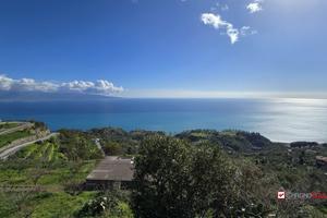 Alì Superiore, rifinito 4 vani arredato