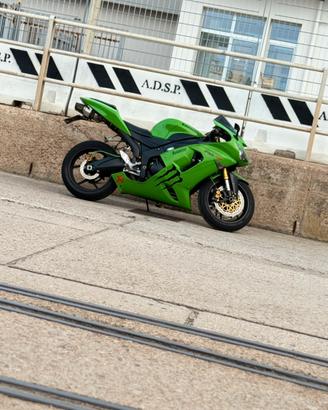 Kawasaki ninja zx6r 2006