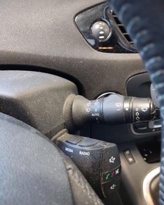 Devioluci / tergi RENAULT SCENIC del 2013