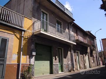 CASA SINGOLA154 mq con Terrazza-Garage a Belpasso