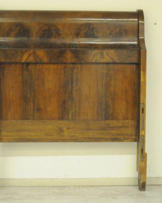 Letto singolo a barchetta con inserti in radica