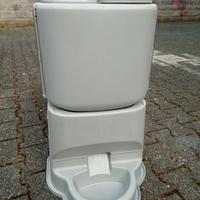 Dispenser alimenti animali