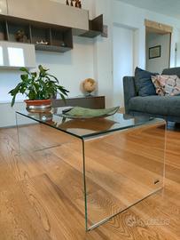 Tavolino Natuzzi stile moderno in vetro 