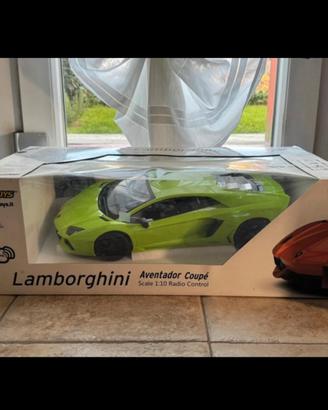 Macchina radiotelecomandata