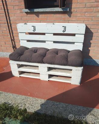 Divanetto pellets Juventus 