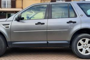 Land Rover Freelander 2