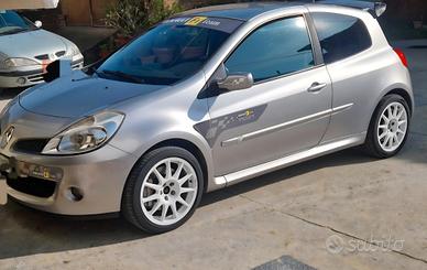 clio rs 