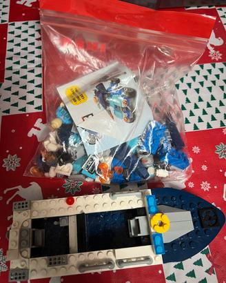 Motoscafo e auto polizia Lego