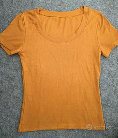Maglietta arancione da donna