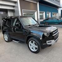 Land Rover Defender 90 3.0D I6 200 CV AWD SE TETTO