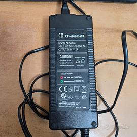 Alimentatore modello Cp546200 con 3 pin