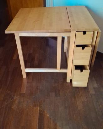 Tavolo di legno