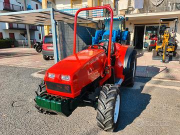 Trattore Gommato Goldoni Star 75 - Frutteto