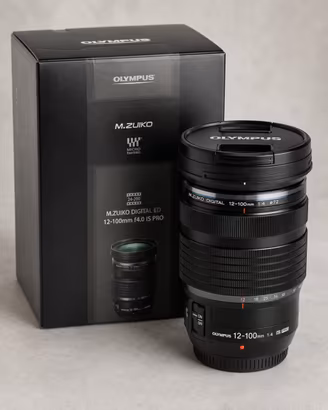 Olympus M.Zuiko 12-100mm F4 IS PRO – pari al nuovo